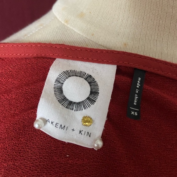 Top - Picture 3 of 4